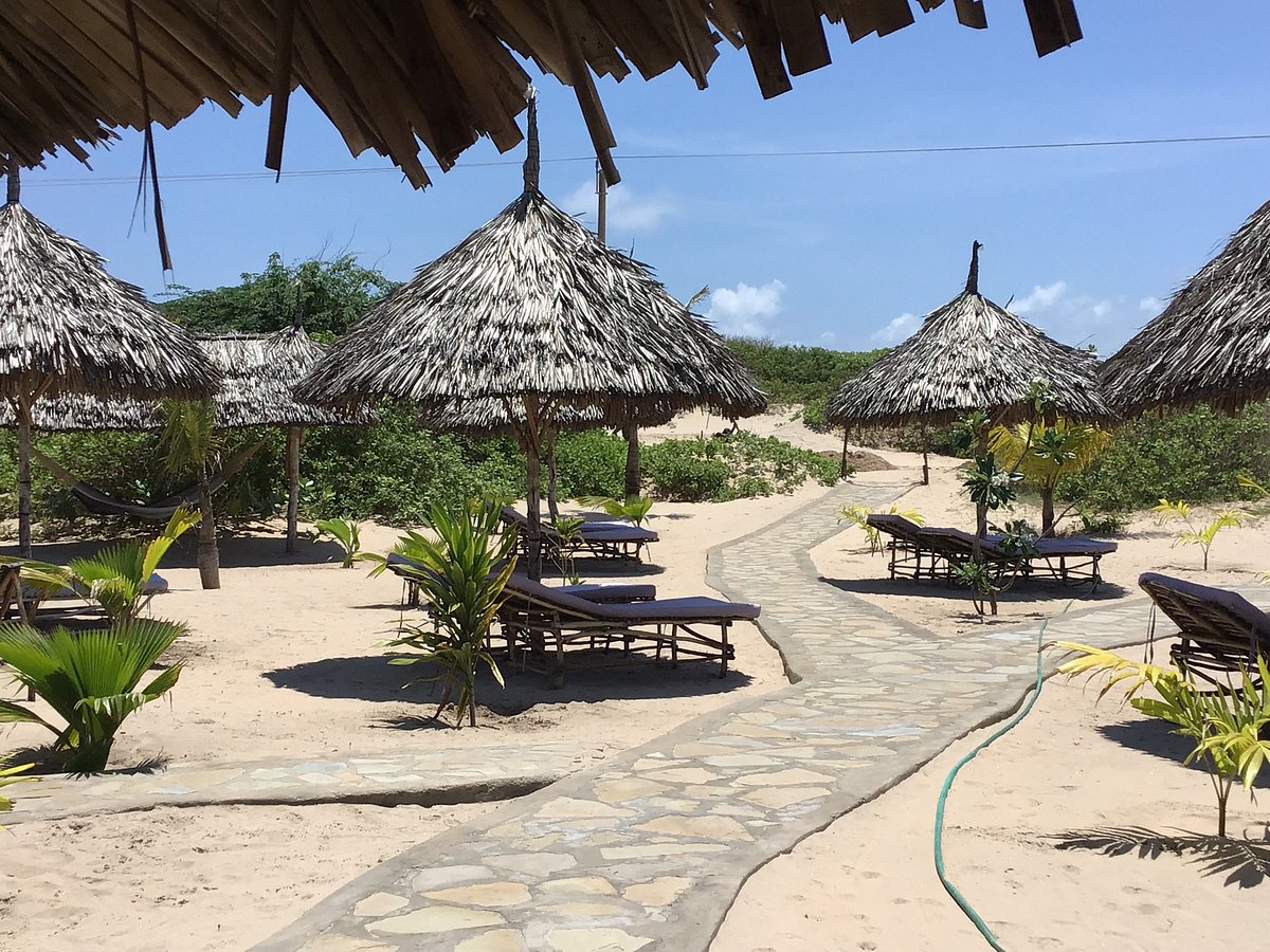 Mambrui beach hotels